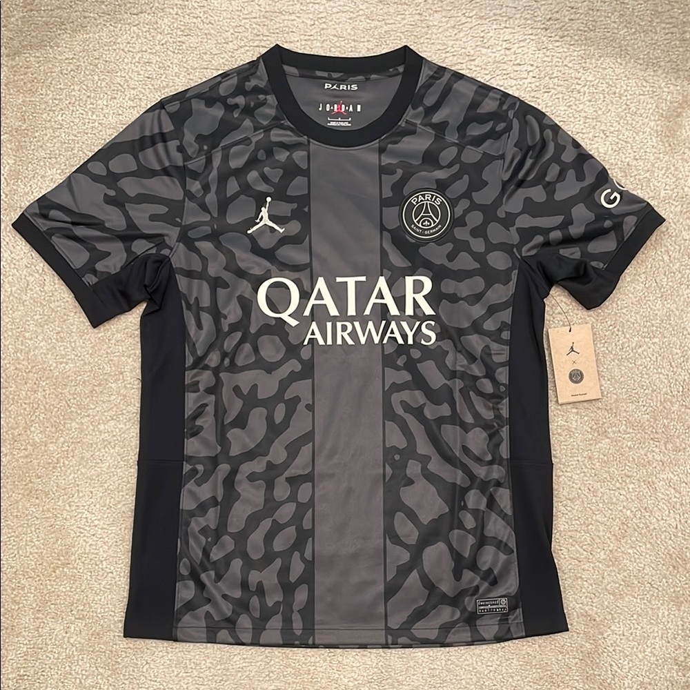 Paris Saint-Germain Jordan 2023/24 Third Stadium Jersey size L NWT